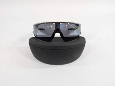 Vanguard Oakley Meta AI Sunglasses OW8001