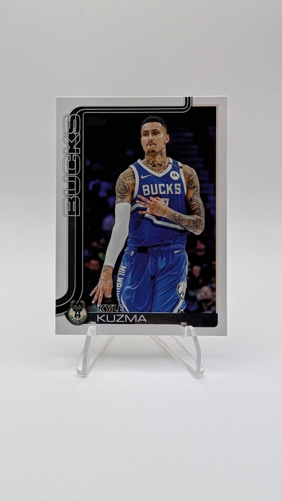 2025-26 Topps Kyle Kuzma #56 Golden Mirror Image Variation SSP