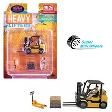 American Diorama 1:64 Heavy Lifters Forklift Set - 4 pcs Set - Metal