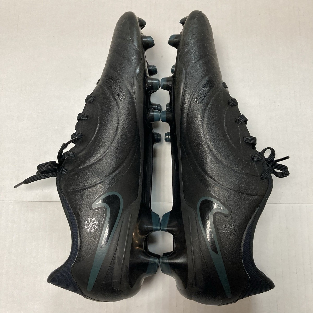 Nike Legend Academy VII 7 FG Tiempo Soccer Cleats Mens Sz 13