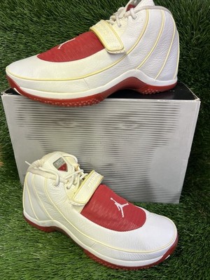 VNTG  Sz 9.5 - Nike Air Jordan JUMPMAN DJ White Varsity Red Chrome 306163-162