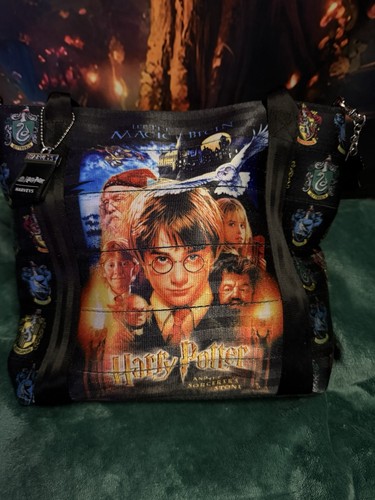 Harvey’s Harry Potter Hogwarts Medium Poster Tote Bag, Charm Of Crest NEW