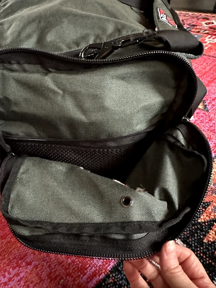 Bolsa de lona King Kong KNKG CORE. Bolsa de gimnasio verde 20x10x11 Foto 2 de 4