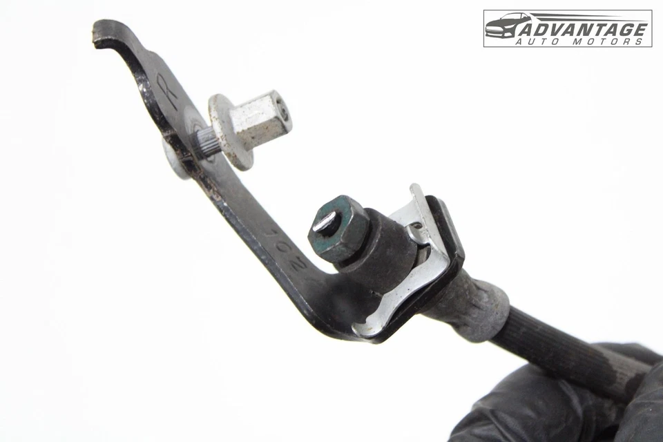 Chevrolet Blazer 2019-2020 tracción delantera derecha pinza de freno manguera hidráulica OEM Foto 3 de 4