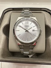 NEW Fossil Scarlette Quartz Stainless Steel Silver Dial Ladies Watch ES5300