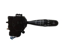 Toyota Corolla Verso E12 Wiper Handle 173647 1.8 Petrol 92kw 2002 31080299