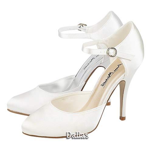 white bridesmaid shoes size 2