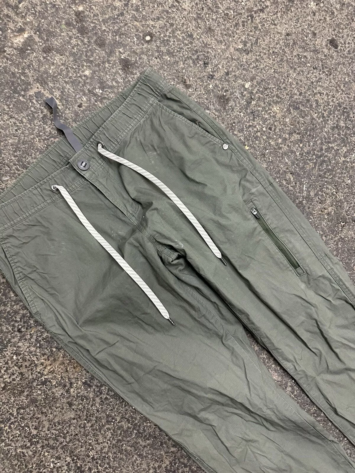 vuori organic cotton ripstop hiking pants
