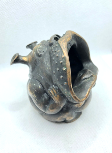 Bronze ashtray Freak open mouth figurine Vintage metal Monster statuette Rare - Photo 1/12