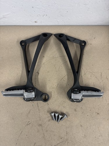 21-24 Kawasaki NINJA ZX10R ZX10 REAR BACK RIGHT LEFT SIDE PASSENGER PEGS #0220 - Picture 4 of 6