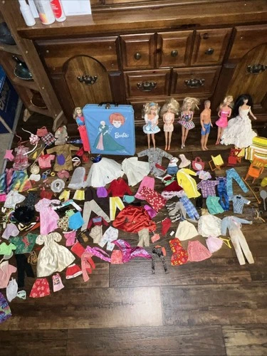 Large VTG. Barbie Lot 70s-2000s Clothes, Case, Dolls, Shoes, Furniture