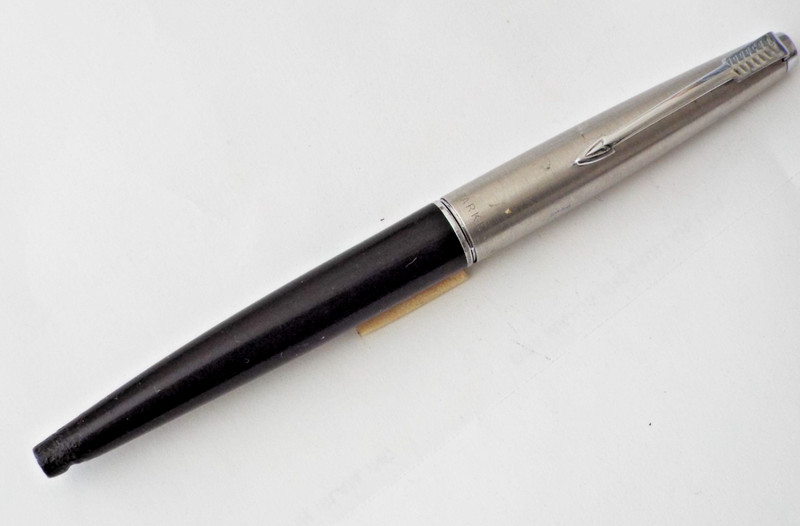 1960s Black Parker 45 fountain pen chrome trim with extra new nib (F)