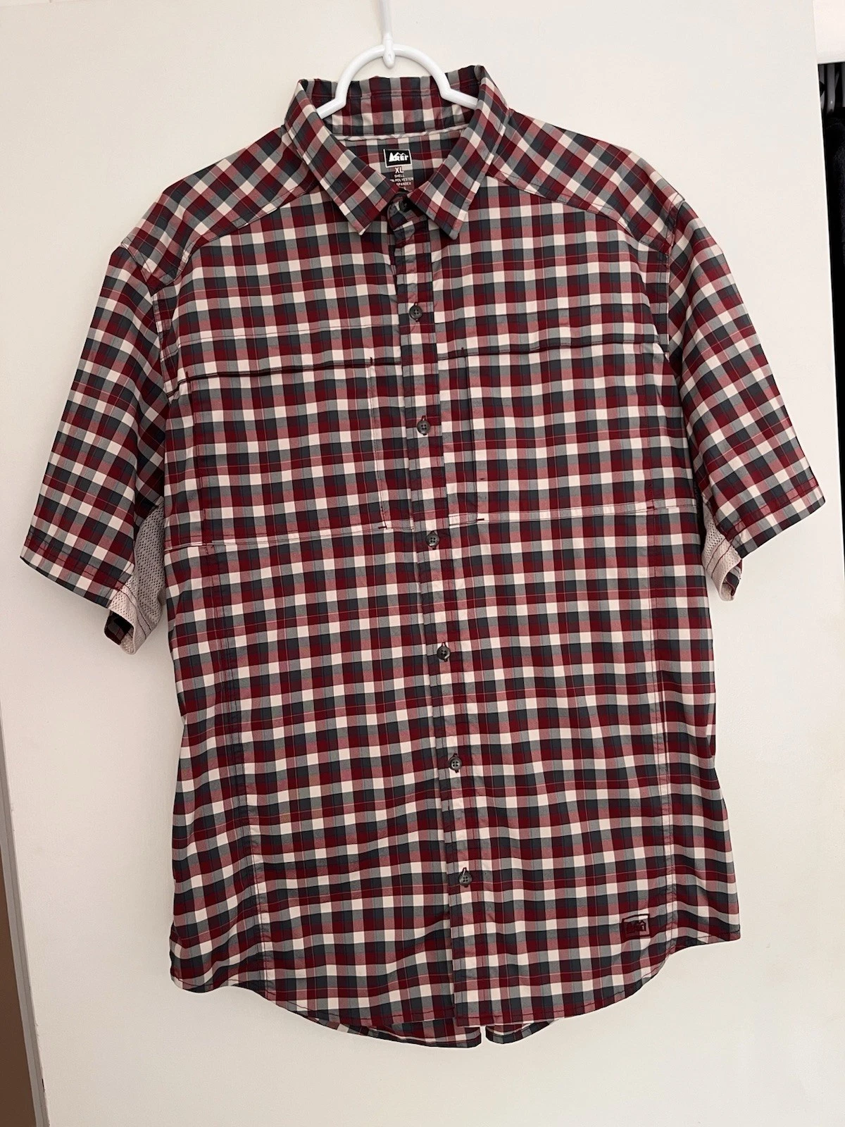 REI men’s XL button up plaid VENTED shirt RED GREY outdoor hiking fishing
Opens in a new window or t