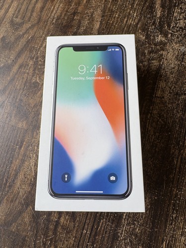 Apple iPhone X Unlocked 64GB White - Used Condition - Picture 21 of 22