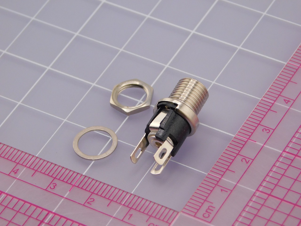 Lot of 42 SWITCHCRAFT L712A Power Jax X118697