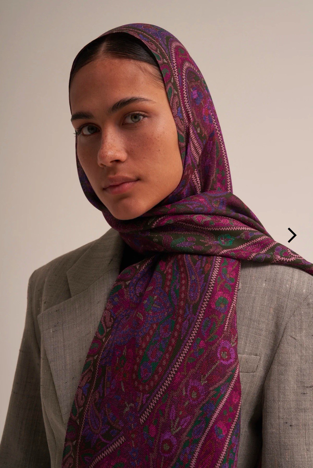 Elegant Wool Silk Scarf Shawl Lightweight Luxury Winter Accessory Nwt 190x70cm