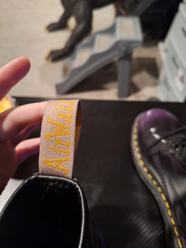 Dr. Martens 1460W Originals Women's Eight-Eye Lace-Up Boot Size US 10 Purple - Image 4 of 4