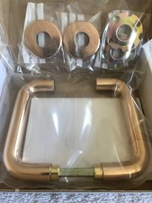 DOOR HANDLES ON ROSE NOT CHEAP ONES