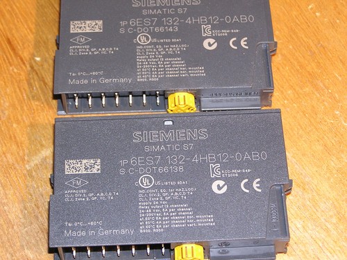 Unused - Lot 2x Siemens 6ES7132-4HB12-0AB0 E:01 ET200S 2 DQ relay w/o box - Picture 2 of 6