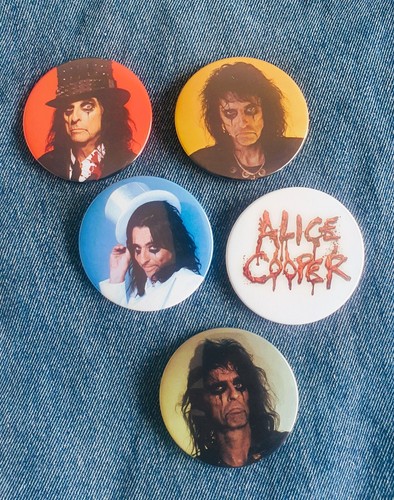 ALICE COOPER Badge Button Set 57mm 2 1/4" Pins Pinback trash nightmare 70s 80s - Picture 9 of 9