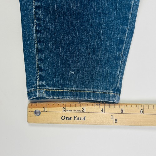 Levis Signature Gold Mid Rise Skinny Womens Jeans 20S Blue Stretch Medium Wash - Picture 12 of 12