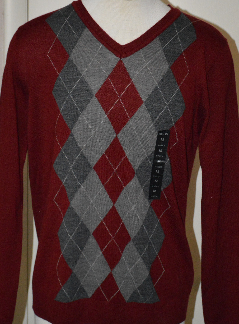 Long Sleeve V-Neck Pullover Sweater 