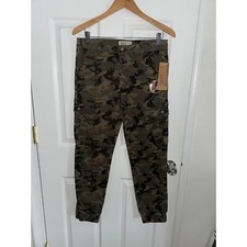 Camo pants unisex size 14 kids Brand new with tags
