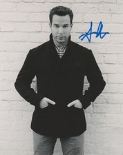 Skylar Astin Pitch Perfect Autographed Signed 8x10 Photo COA #MR425