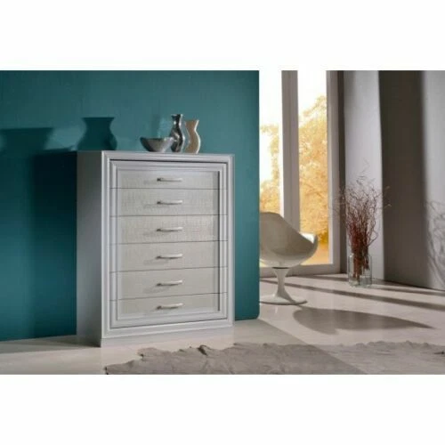 Articoli in argento per l'arredamento della casa