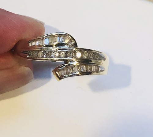 Beautiful 10K Yellow Gold Diamond Cocktail Ring Baguettes Size 10 - 第 3/9 張圖片