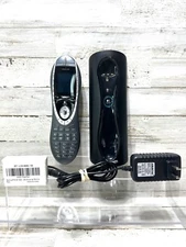 Logitech Harmony 880 Universal Remote Control w/Charging Dock, Cord and Battery