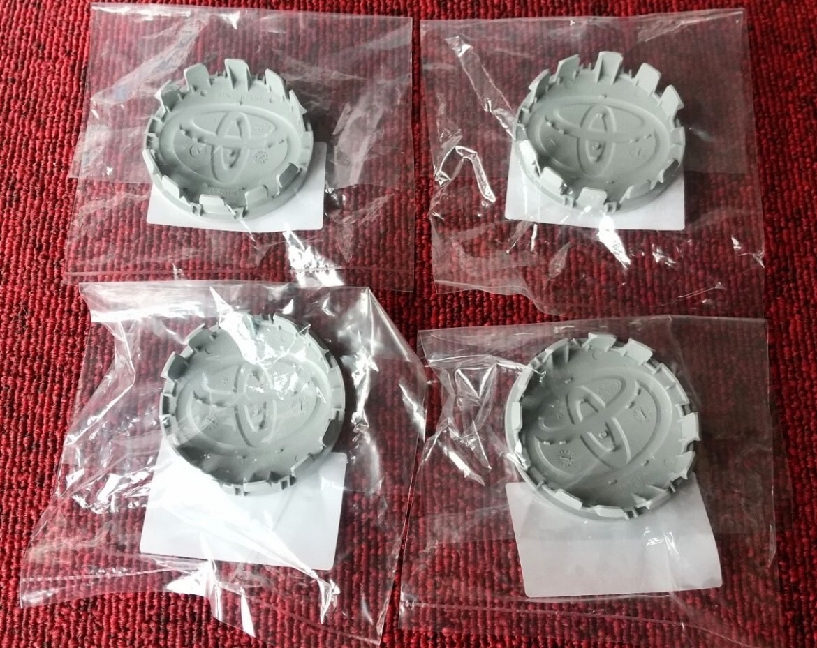 Wheel Center Caps Genuine TOYOTA VELLFIRE ALPHARD VOXY PRIUS 42603