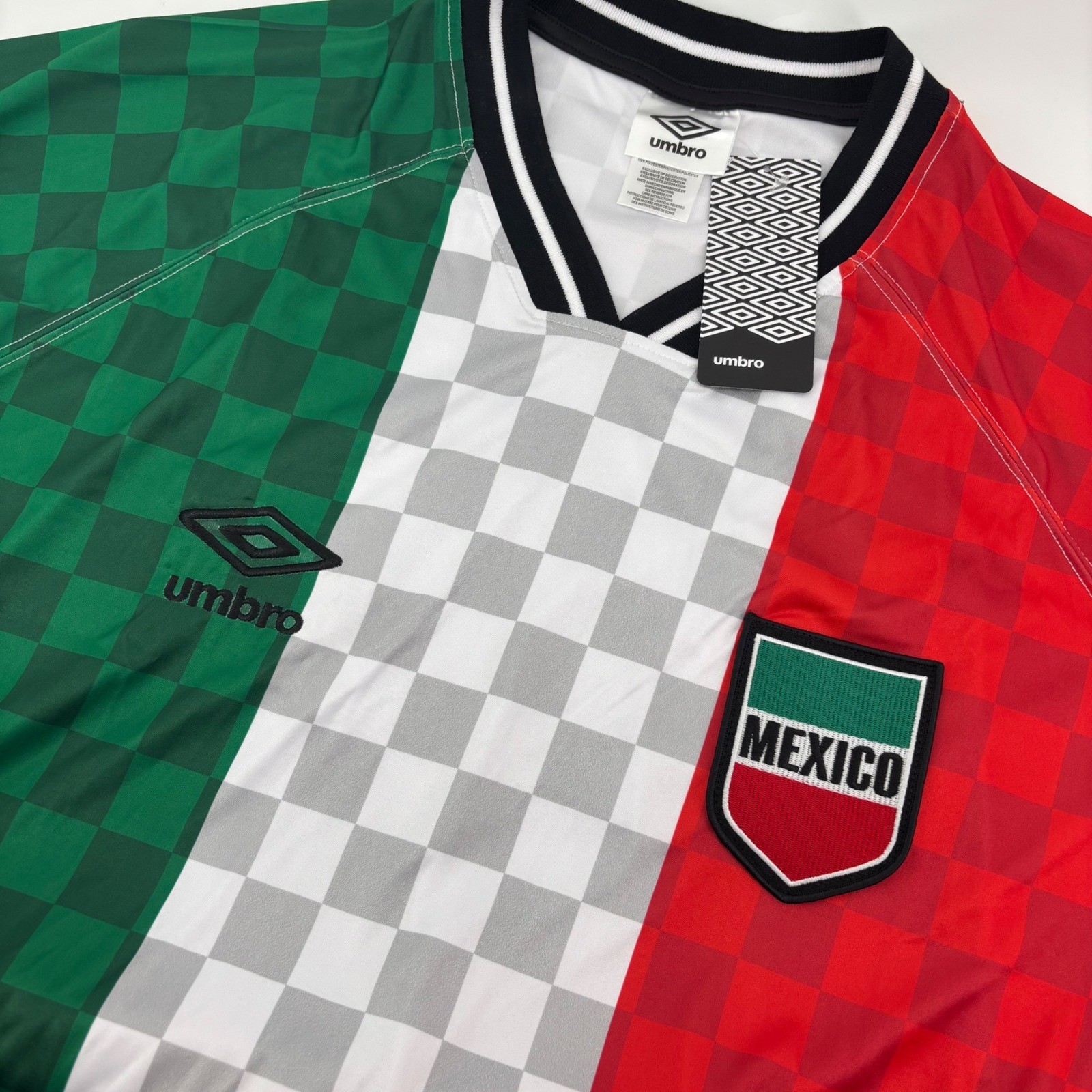 NWT Umbro Men Mexico Soccer Jersey L Green White Red Checkered World Cup FIFA