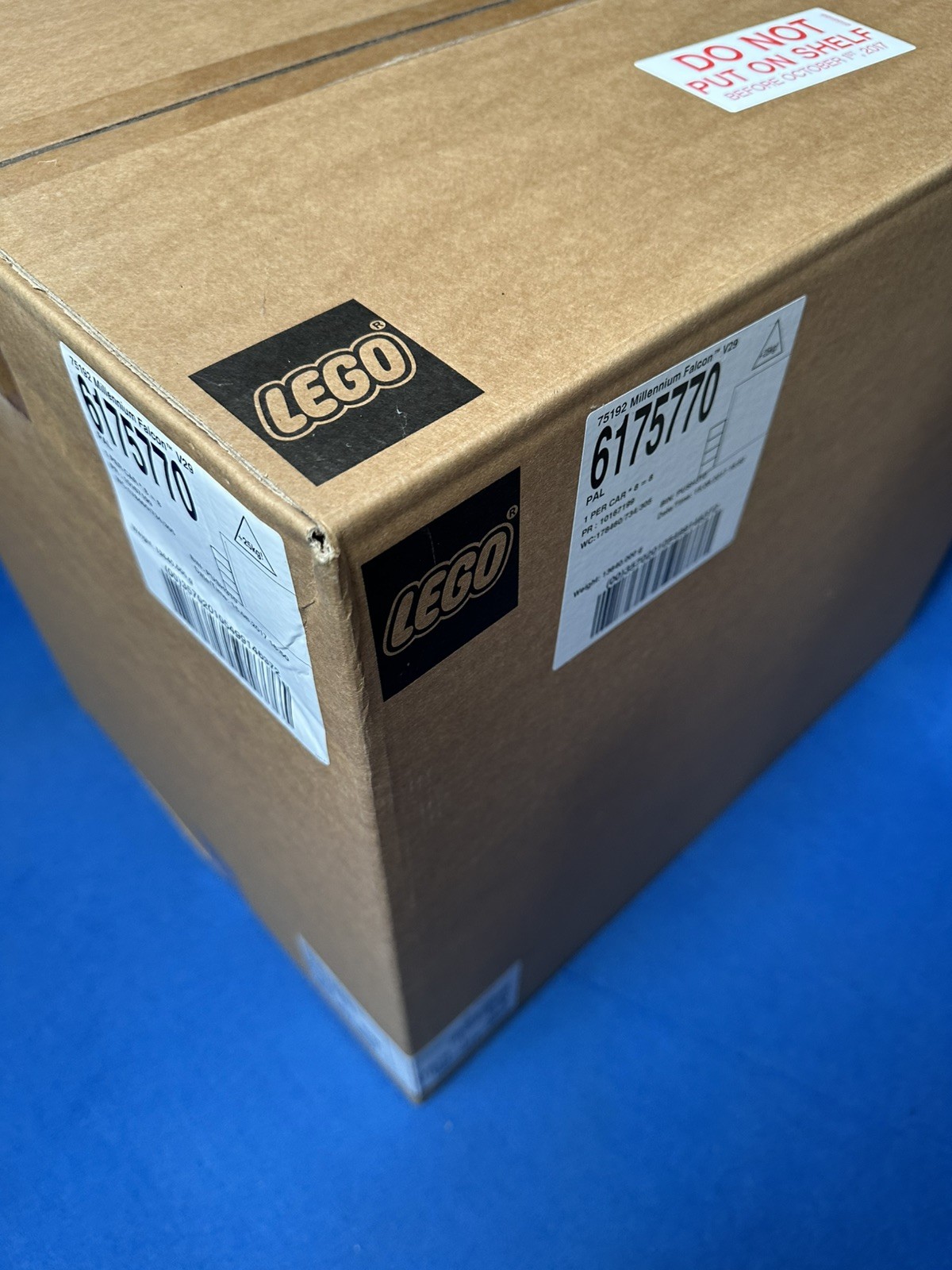 LEGO Star Wars 75192 UCS Millennium Falcon (7541 Teile) – Erstauflage First Print MISB Versiegelt