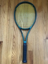 Wilson Blade 98 18x20 V9 Grip 4 1/2 - Tennis Racket Mint - Strung Toroline
