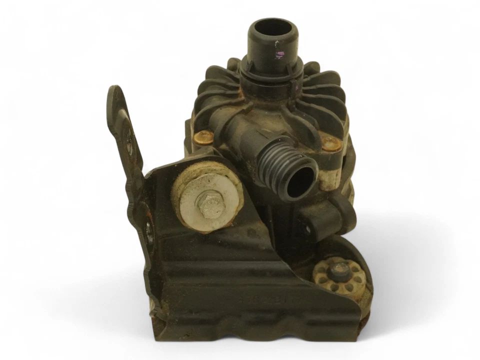 2011 - 2013 BMW X5 X5M X6 X6M E70 E71 4.4L COOLANT COOLING AUXILIARY WATER PUMP Foto 2 de 4