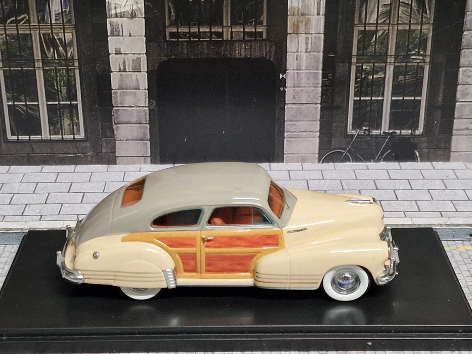 1/43 NEO SCALE MODELS - CHEVROLET FLEETLINE AEROSEDAN 1948 - Immagine 4 di 4