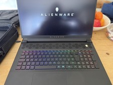 Alienware M18 R1 RTX 4080 12GB I9-13900HX 32GB 2tb SSD Win 11 Pro Gaming Laptop
