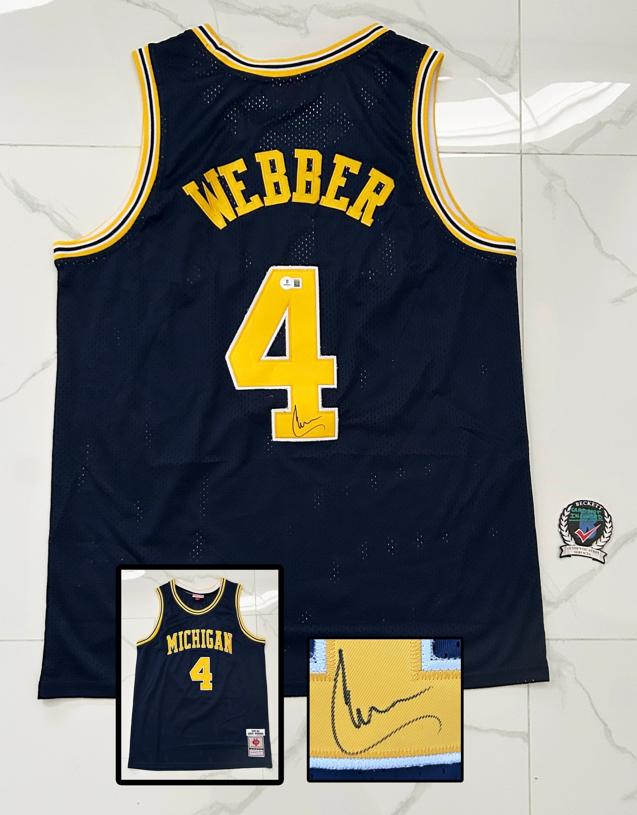 Chris Webber Signed Jersey Michigan Wolverines Beckett BAS COA 