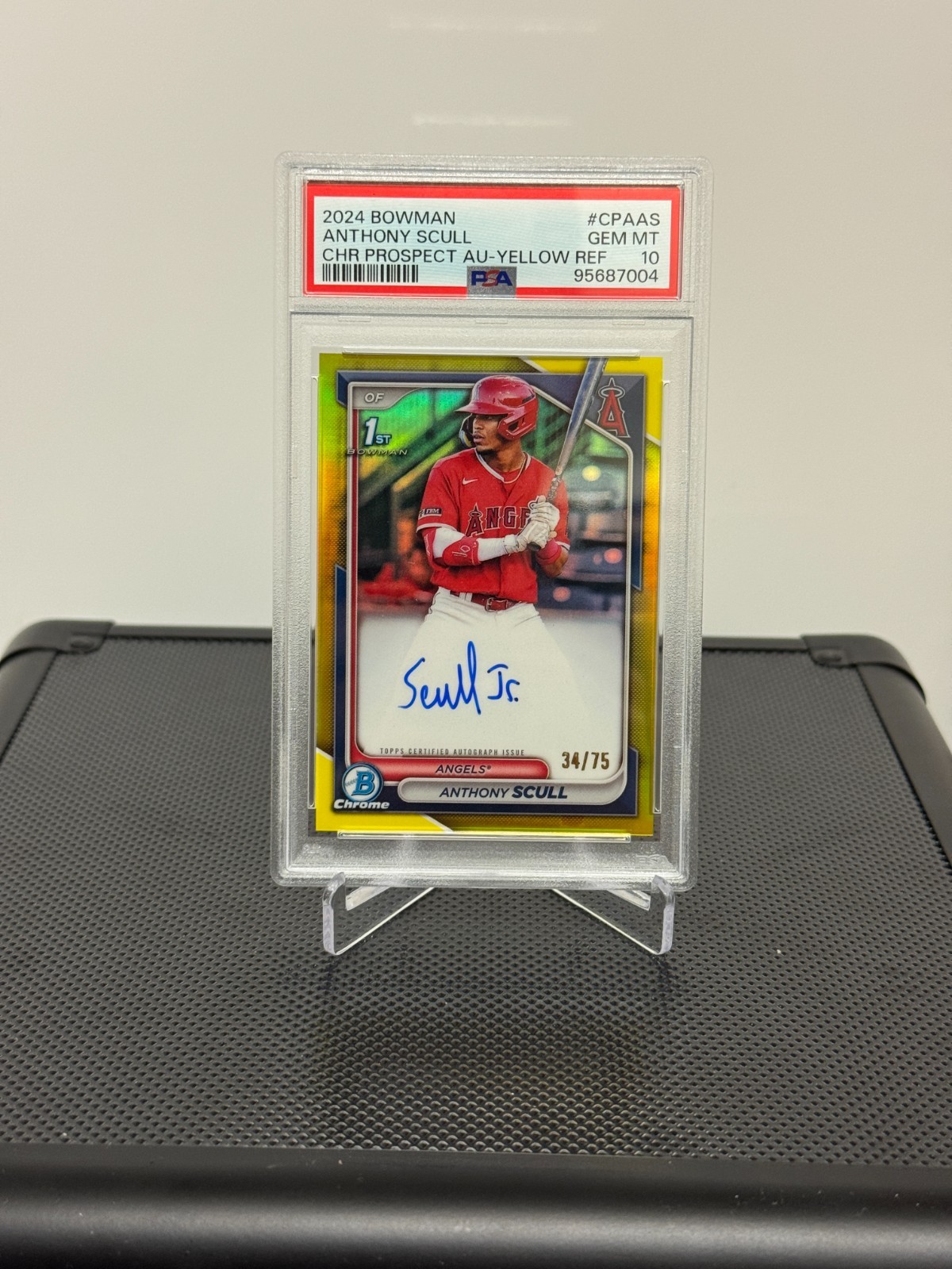 Anthony Scull 2024 Bowman Chrome Prospect 1st Auto Yellow Refractor /75 PSA 10
