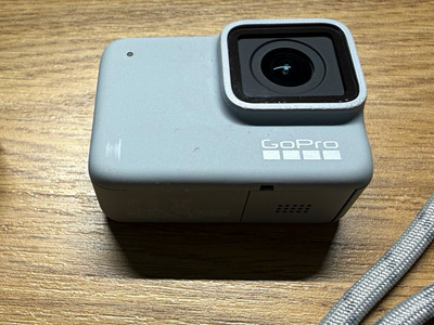 GoPro HERO7 White Action Camera Touchscreen Waterproof w/ Case Sleeve