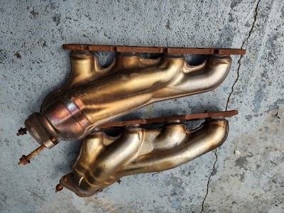 OEM SRT Charger Challenger Hellcat SRT  Exhaust Manifold 6.2L 6.4L