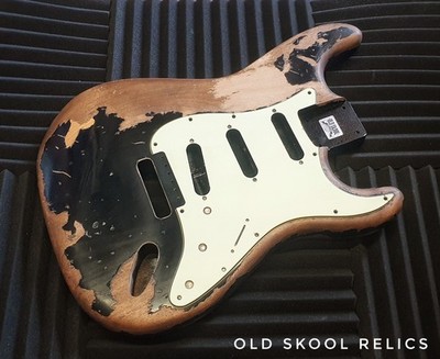 Auf Bestellung hergestellt John Mayer schwarz 1 Style Strat Relikt Erle Gitarrenkörper (nur Korpus)