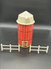 Vintage Fisher Price Little People 1968 PLAY FAMILY FARM - Silo And 2 Fences
