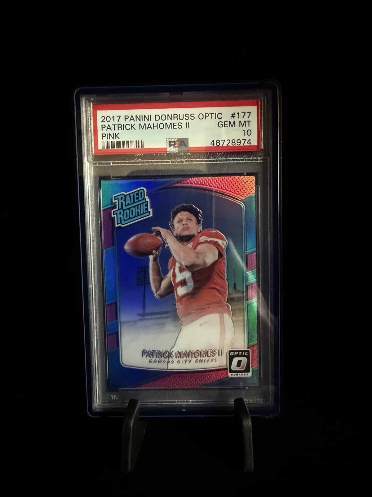 2017 Panini Donruss Optic Patrick Mahomes II #177 Pink Prizm Rated Rookie PSA 10