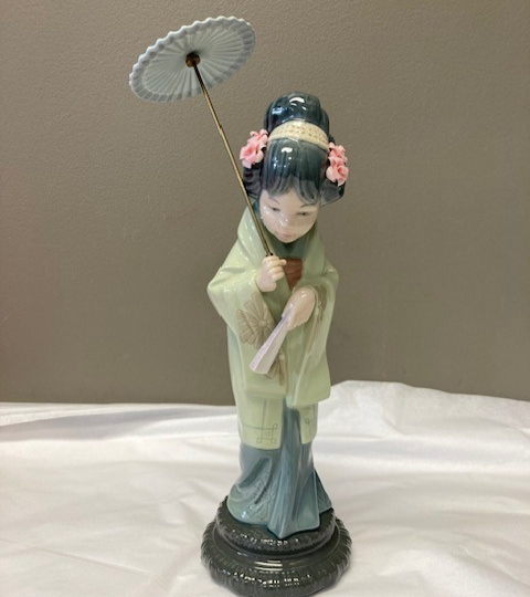 Lladro Paseando フィギュア 5.003 Lladro Oriental Spring Geisha with Parasol Umbrella #4988 | eBay
