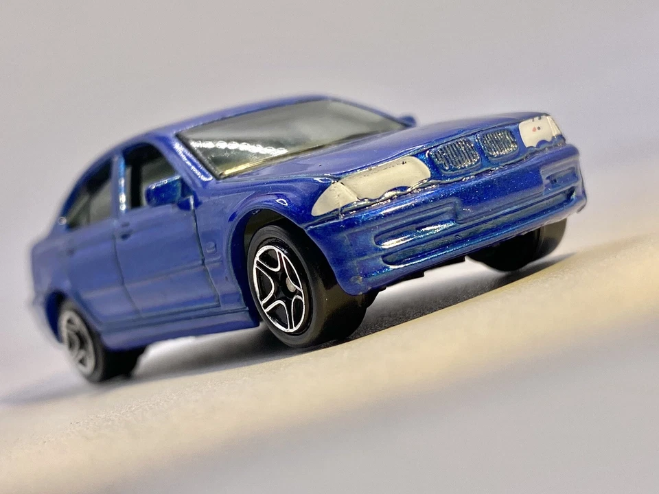 Matchbox🔥BMW 328i - 1/64 azul difícil de encontrar como nuevo Foto 3 de 4