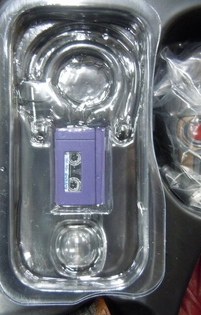 Hot Toys Movie MMS255 Marvel Star-Lord Guardians of the Galaxy 1/6 Scale Figure - Image 3 of 4