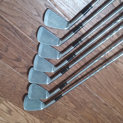 Vintage WILSON 1200 Golf Club Set 1, 3, 4, 5 Woods and 4-Pw Irons