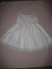 Vintage Kinder Handarbeit Petticoat wei&szlig; Baumwolle mit H&auml;kelspitze.
